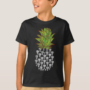 Funny Pineapple Distressed Design Badminton Sport T-Shirt