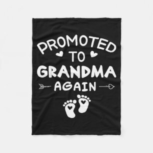 Funny promoted to grandma soon to be a grandma fleece blanket