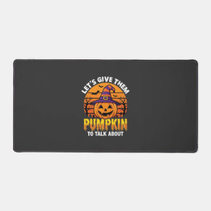 Funny Pumpkin Halloween Pun Design2 (1)_1 Desk Mat
