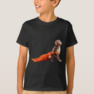 Funny punch baby alone monkey cute prank team humo T-Shirt
