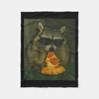 Funny Raccoon Eating Pizza Animal Meme Men Women  Fleece Blanket