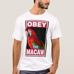 Funny Red & Green Macaw Parrot - Bird Art T-Shirt