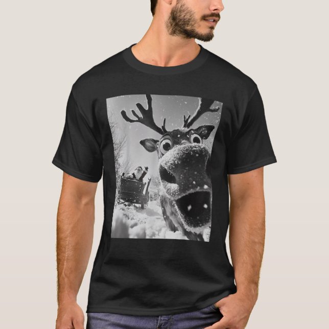Funny Reindeer Selfie Christmas Santa Claus on his T-Shirt (Front)