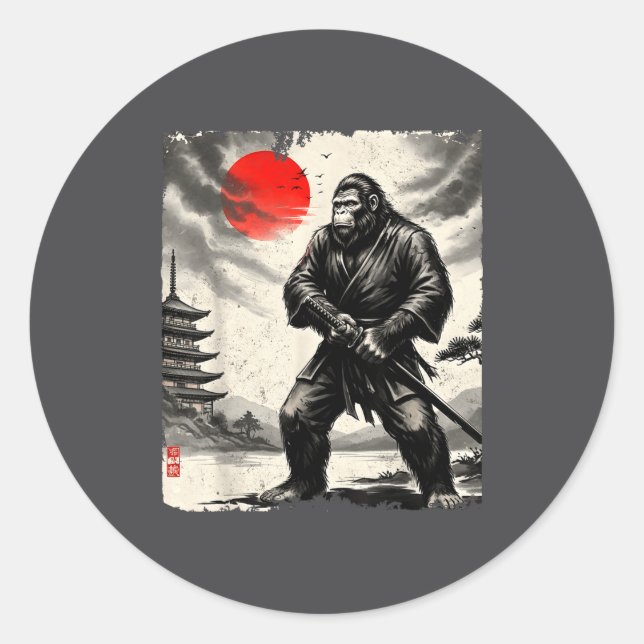 Funny Samurai Bigfoot Japanese Art Graphic Tee Ani Classic Round Sticker (Front)