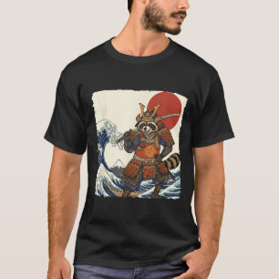 Funny samurai racoon japanese warrior & art T-Shirt