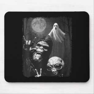 Funny Sasquatch & Alien Rock On Hand Sign Ghos Mouse Mat