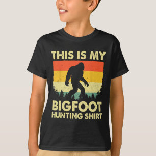 Funny Sasquatch Believe This Is My Bigfoot Hunting T-Shirt