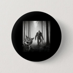 Funny Scared Cat Selfie With Sasquatch Bigfoot Lov 6 Cm Round Badge