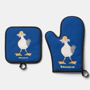 Funny seagull with French fries cartoon Oven Mitt & Pot Holder Set