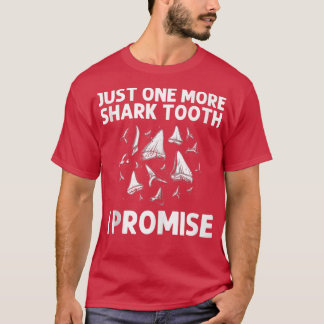 Funny Shark Tooth For Men Women Shark Teeth Fossil T-Shirt