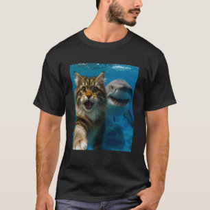 Funny Siberian Cat Selfie with Shark Ocean Lovers T-Shirt