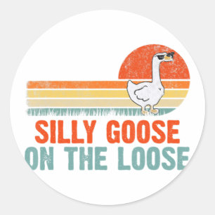 Funny Silly Goose On The Loose Wear Sunglasses Classic Round Sticker