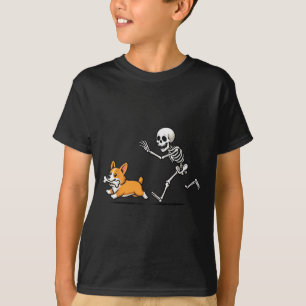 Funny Skeleton Chasing Corgi Halloween Dog Mum Pet T-Shirt