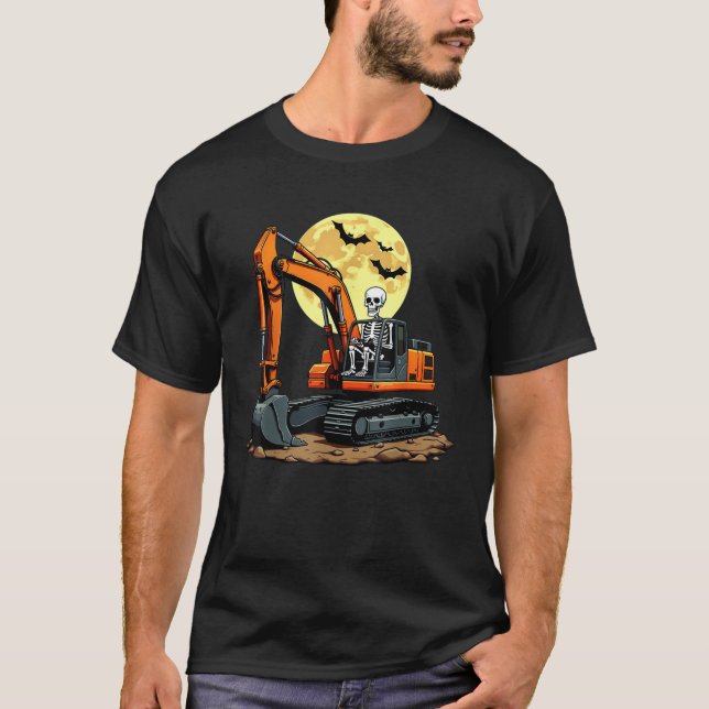 Funny Skeleton Driving Excavator Halloween Constru T-Shirt (Front)