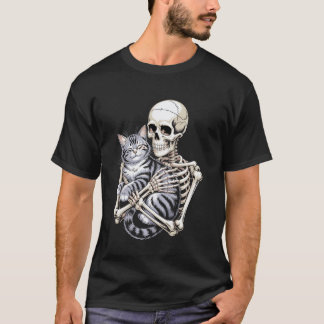 Funny Skeleton Hugging Cat Halloween Cat Mum Dad O T-Shirt
