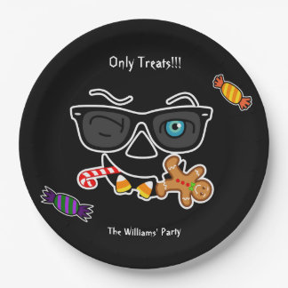 Funny Spooky Pumpkin iconic winkS on Black Paper Plate
