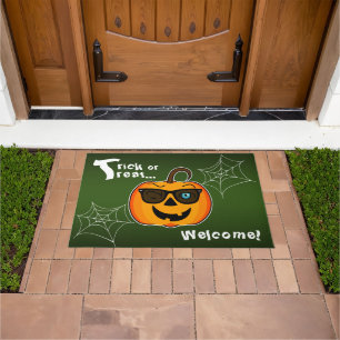 Funny Spooky Pumpkin iconic winkS Trick or Treat Doormat