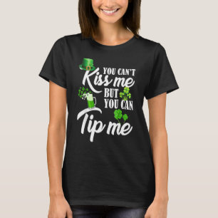 Funny St Patricks Day Waitress Bartender Waiter T-Shirt