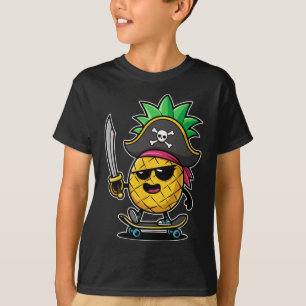 Funny Talk Like A Pirate Day - Skateboarding Pinea T-Shirt