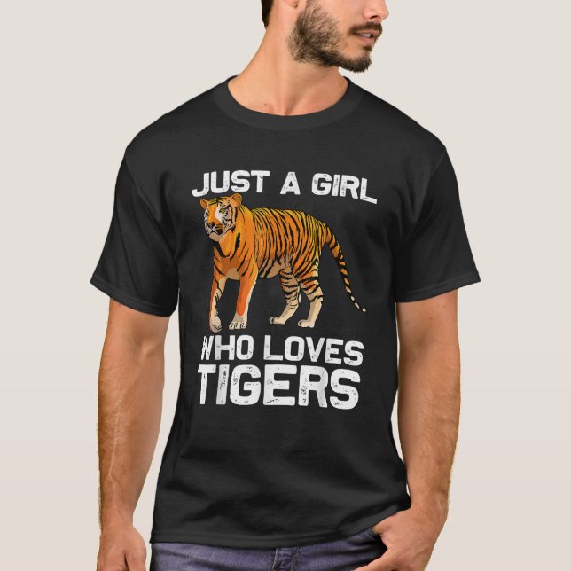 Funny Tiger Girl Design Kids Women Mom Tiger Love  T-Shirt (Front)