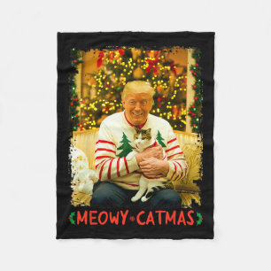 Funny Trump Christmas Cat Lovers Meowy Catmas Cat Fleece Blanket