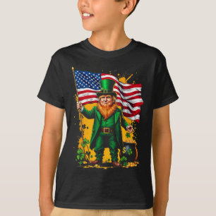 Funny Trump Paddys Back 45 47 St Patricks Day Usa T-Shirt