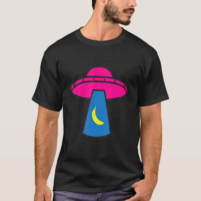 Funny Ufo Ovni Abduction Of A Banana Flying Saucer T-Shirt (Front)