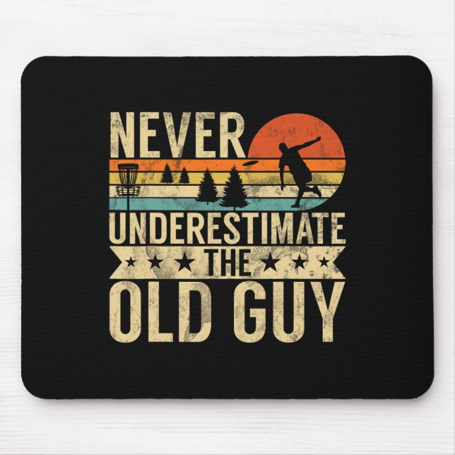Funny Ultimate Frisbee The Old Guy Disc Golf Men's Mouse Mat (Front)