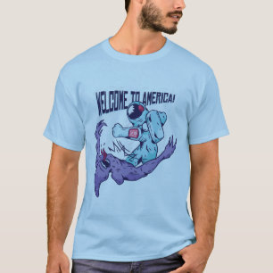 Funny Usa Space Force Astronaut Punching an Alien T-Shirt