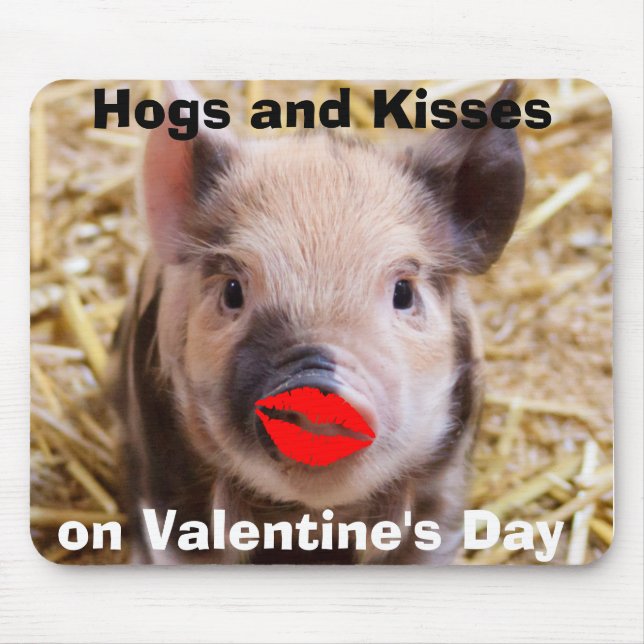 Funny Valentines Day Funny Piglet Mouse Mat (Front)