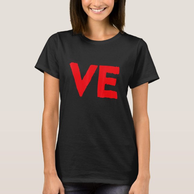 Funny Valentines Day Matching Love Couple P 2 T-Shirt (Front)