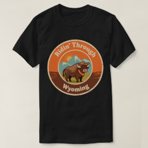 Funny Vintage Wyoming Bison Cowboy Hat Retro T-Shirt