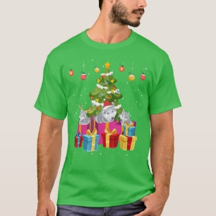 Funny Wolf Dog Merry Christmas Tree Xmas 2021 T-Shirt