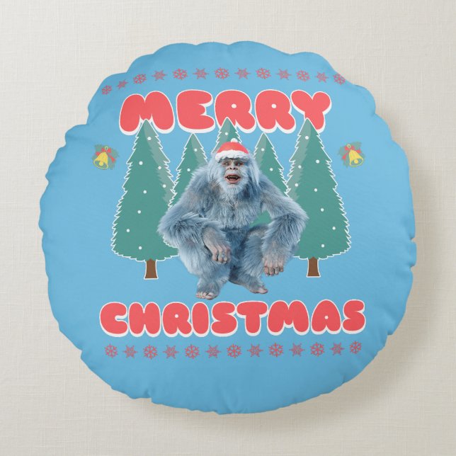 Funny Yeti - Merry Christmas Round Cushion (Front)