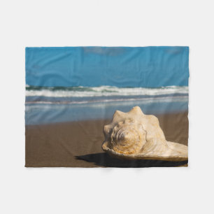 Future Beach Fleece Blanket