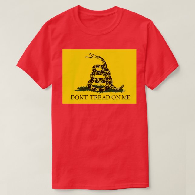 Gadsden flag Donx27t tread on me Libertarian yello T-Shirt (Design Front)