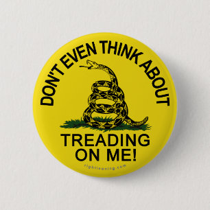 Gadsden Flag updated 6 Cm Round Badge