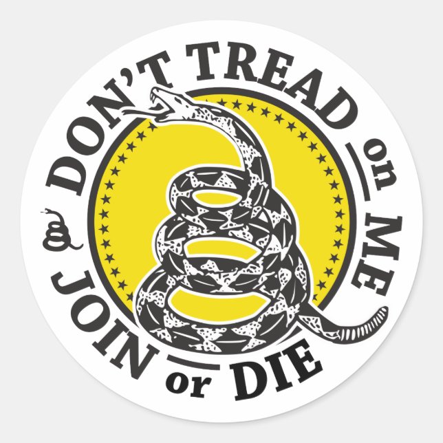 Gadsden Snake Crest Classic Round Sticker (Front)