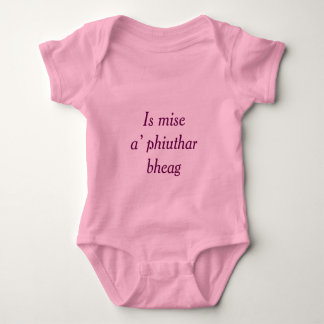 Gaelic Family: I am the Little Sister one piece Baby Bodysuit