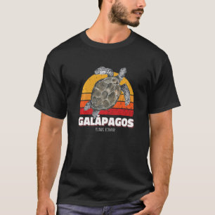 Galapagos Islands Sea Turtle Ecuador Scuba Diving T-Shirt