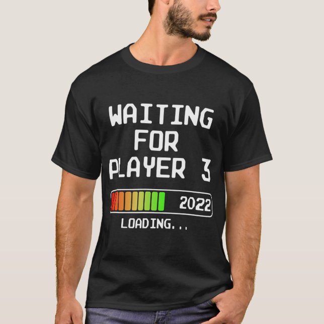 Gamer Pregnancy Announcement 2022 Expectant Dad T-Shirt (Front)