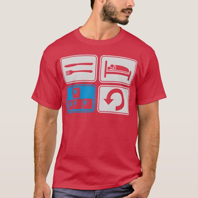 gaming daily repeat computer retro gift T-Shirt (Front)