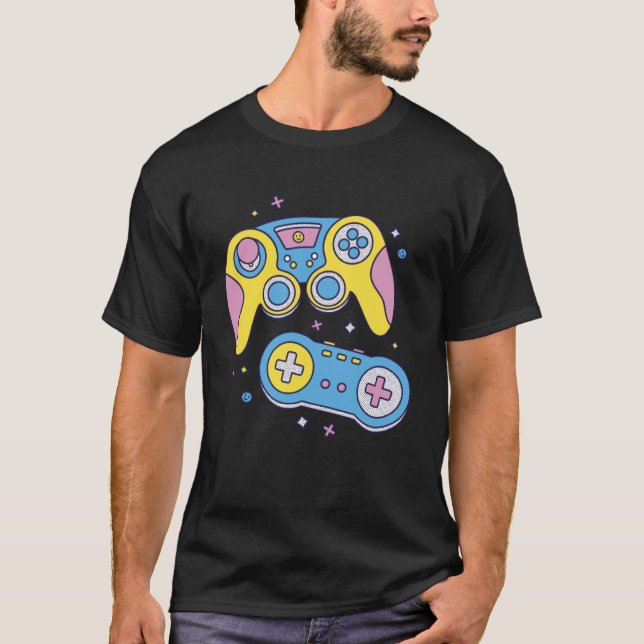 Gaming Fans Tech Savvy Fashion Girl Video Game Con T-Shirt (Front)