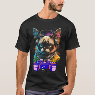 Gaming Snowshoe Cat Player Animal Video Gamer  Men T-Shirt
