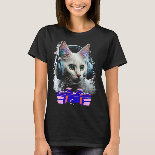Gaming Turkish Angora Cat Player Animal Video Game T-Shirt (Front)