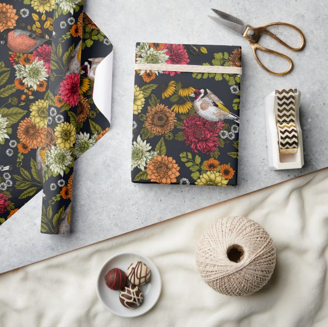 Garden birds and flowers 2 wrapping paper (Crafts)
