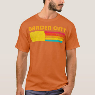 Garden City Kansas Vintage Distressed Souvenir T-Shirt