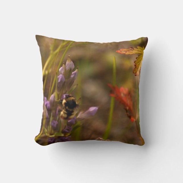 Garden HoneyBee; No Text Cushion (Front)