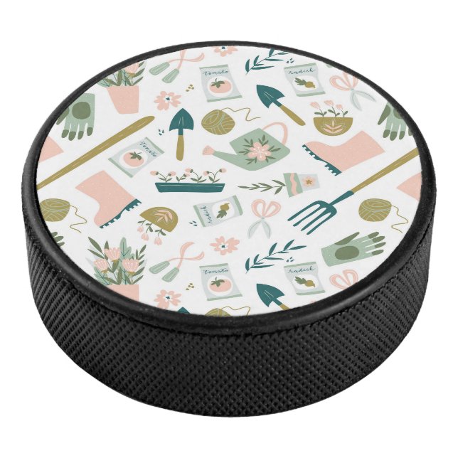 Garden Time Hockey Puck (3/4)