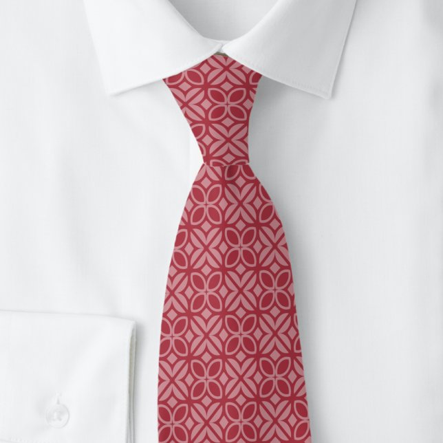 Garnet Leaves & Lines Tie (Creator Uploaded)
